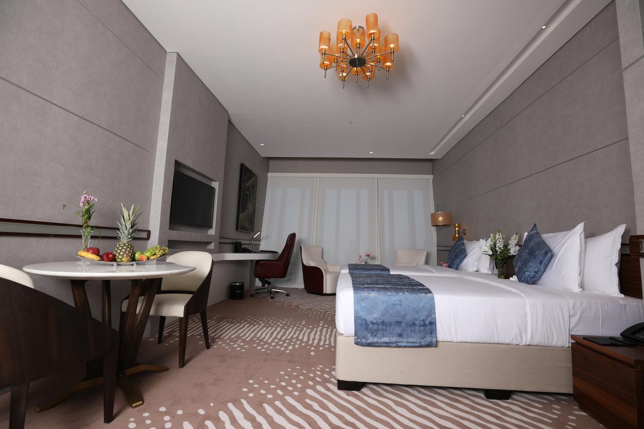 Vip Hotel Doha Qatar Extérieur photo Deluxe Room